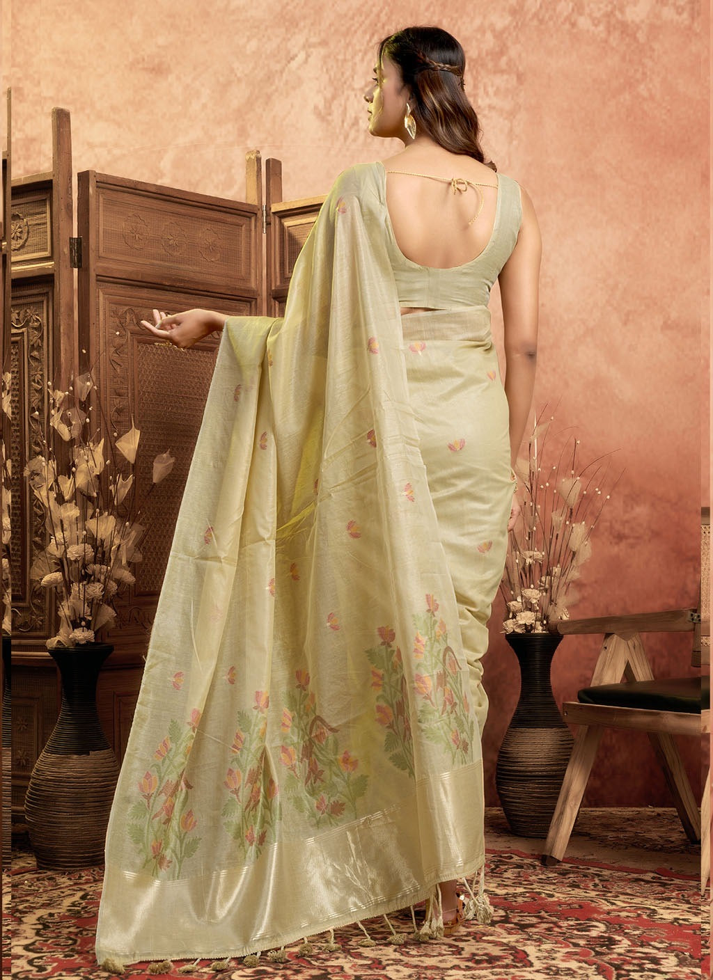 Pure Cotton Spun Floral Jamdani Weaving