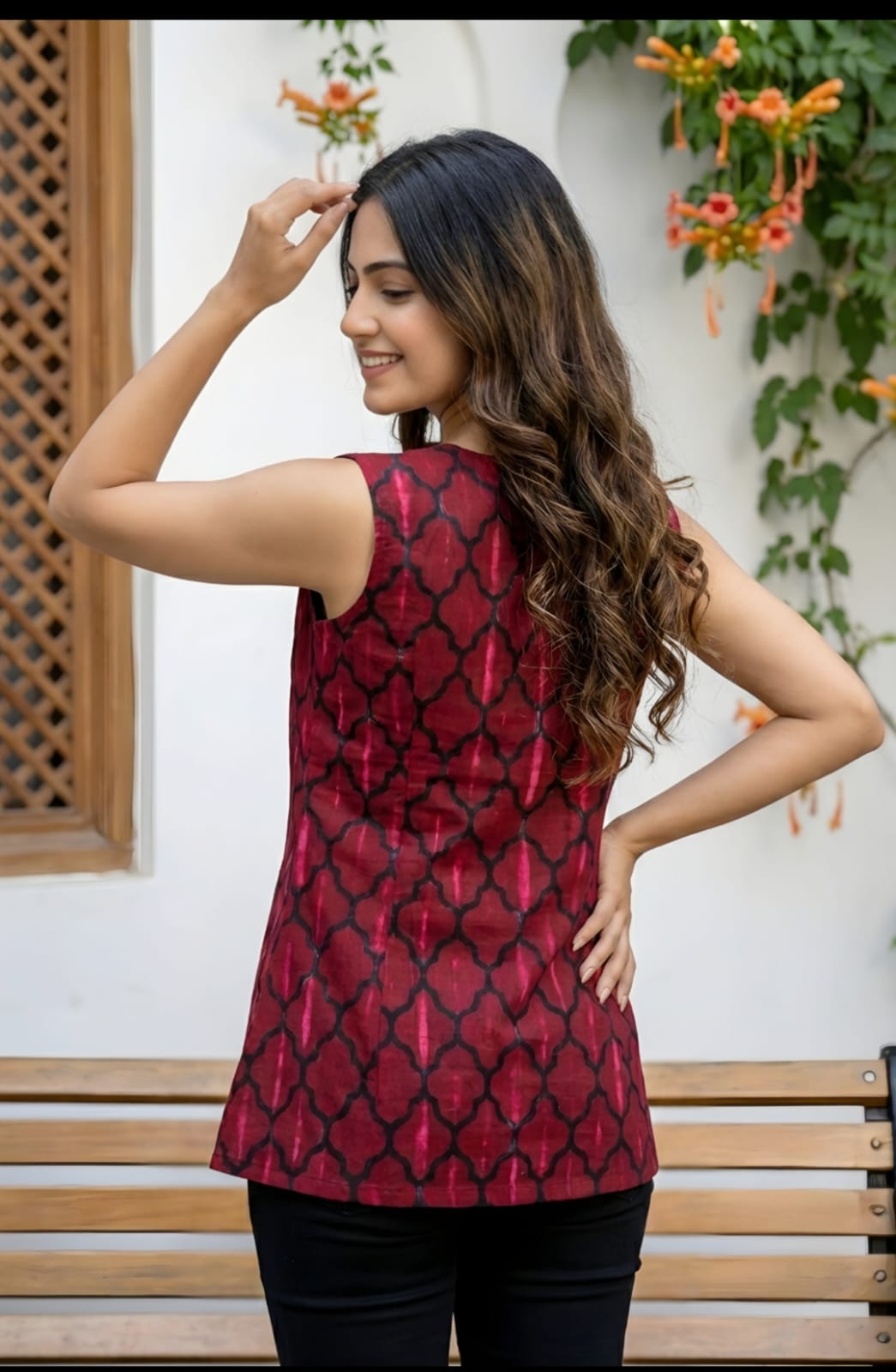 Maroon Geometric Print Sleeveless Cotton Kurti Top